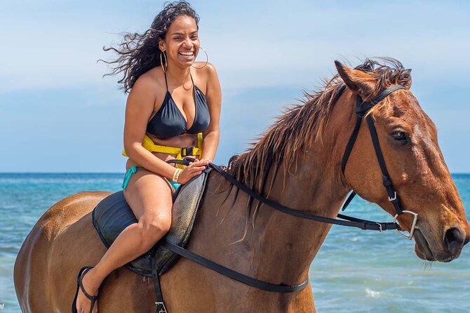 3 Day Tour Bundle - Day 3 at 10:30 AM: Blue Hole and Dunn’s River Falls