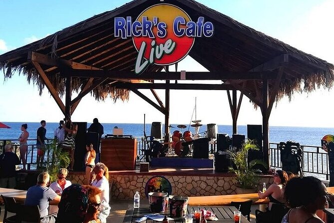 3 to 5 Hour Private Herbal Tour Shopping and Dinner at Ricks Cafe - Negril shopping for 3 hours: unlimited stops, customized route, real decisions