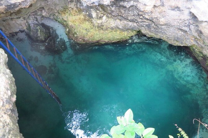 4. Negril Full-Day Guided / Sunset Tours 7miles Beach Blue Hole & Ricks Café - Seven Mile Beach for real beach time, not a rushed photo stop