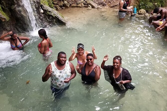 4. Negril Full-Day Guided / Sunset Tours 7miles Beach Blue Hole & Ricks Café - Who this tour fits best