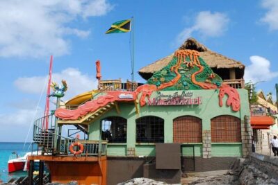 5. Montego Bay Private Highlite Sightseeing, SouvenirShoppingHalfDay Guided Tour - Pickup to drop-off: how the day stays easy