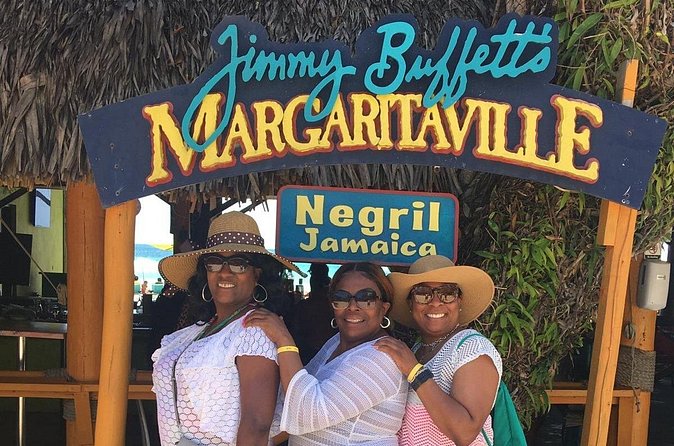 7 Mile Beach and Rick's Cafe Private Tour - Service Quality: The Driver Factor Makes a Big Difference