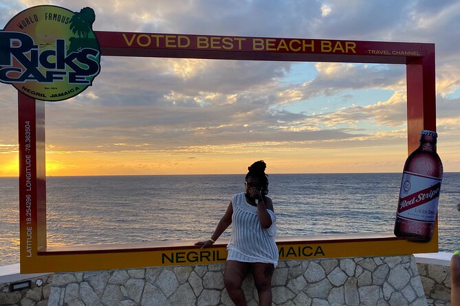 7 Mile Beach and Rick's Cafe Private Tour - Seven Mile Beach at Jimmy Buffett’s Margaritaville: Beach Time You Can Actually Enjoy