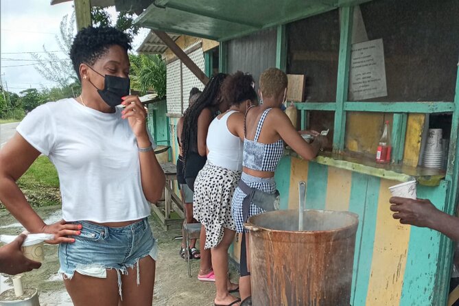 7 Mile Beach & Ricks Cafe with free Shopping experience - Comfort, drinks, and what to pack