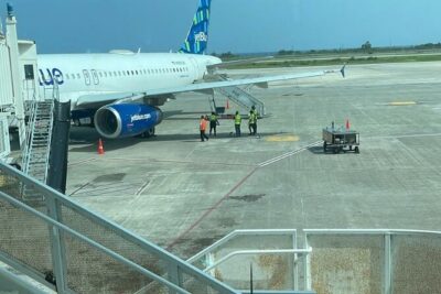 A "Private" Airport Transfer to any Resort in Montego Bay - Sangster Airport Pickup: Communication and Meeting the Driver