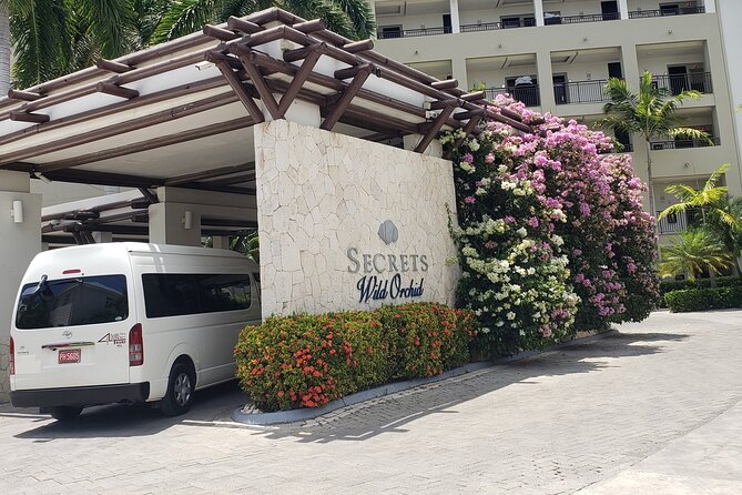 A "Private" Airport Transfer to any Resort in Montego Bay - Price and Value at $13.90 Per Person