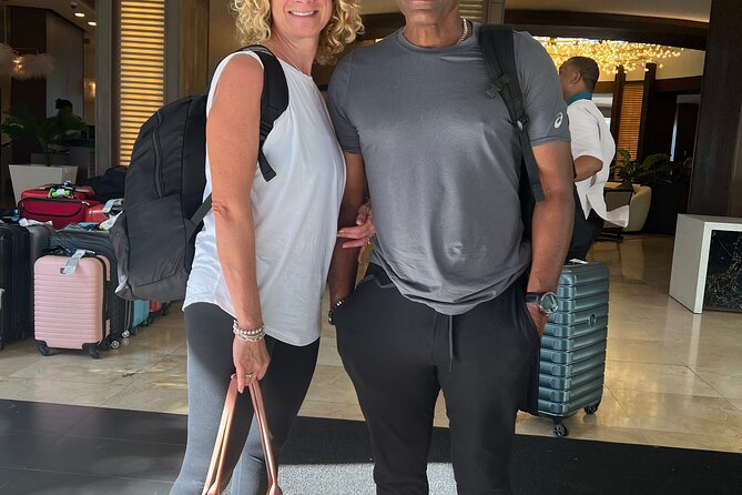 Airport Transfers Private: Montego Bay-hotels,villas & Airbnb - The ride itself: air-conditioning, water, and snacks