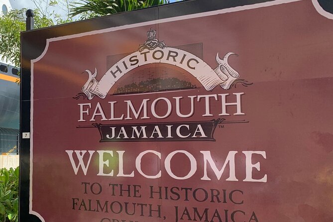An Evening on the Lagoon: Martha Rafting, Luminous Lagoon and Falmouth Highlight - Lunch, Fire Show, and the Beach Party Finish: Getting Value From the Full Day