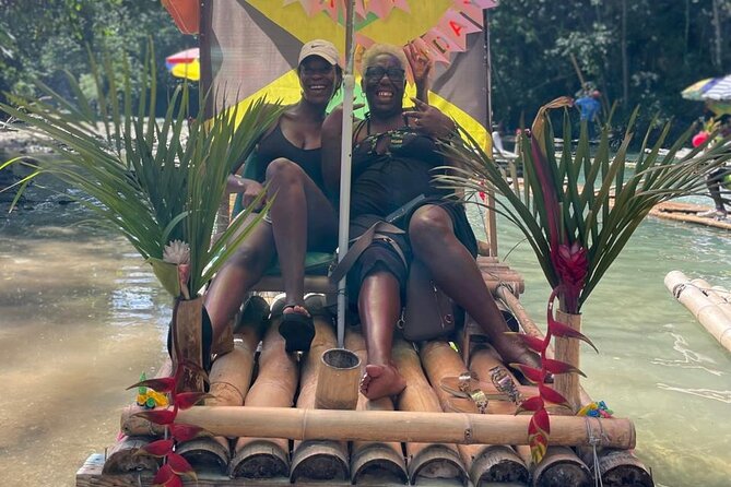 Bamboo rafting & limestone massage on the Great River!(lethe) - Entering the vibe of Lethe River, bamboo raft style