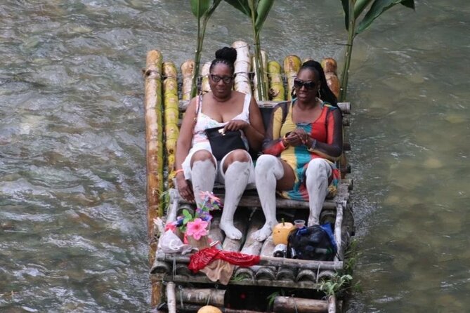 Bamboo rafting with Limestone Foot Massage free rum taste - Comfort and the small “don’t get surprised” items