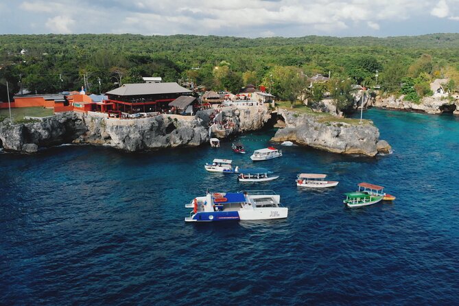 Bamboo River Rafting with Negril Ricks Cafe Visit - Lethe Estate bamboo rafting: what the experience feels like