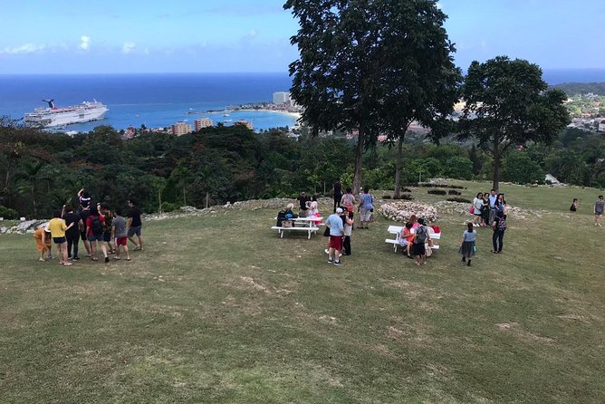 Blue Hole and Sightseeing Tour from Ocho Rios - How Difficult Is It, Really?