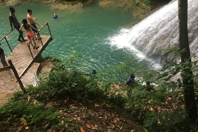 Blue Hole & Jamaica Sightseen Tour Included Transportation - Secret Falls in Ocho Rios: second water stop, different feel
