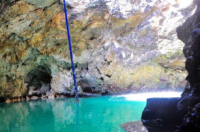 Blue Hole Mineral Spring and Rick's Cafe - Should you book Blue Hole Mineral Spring and Rick’s Cafe?