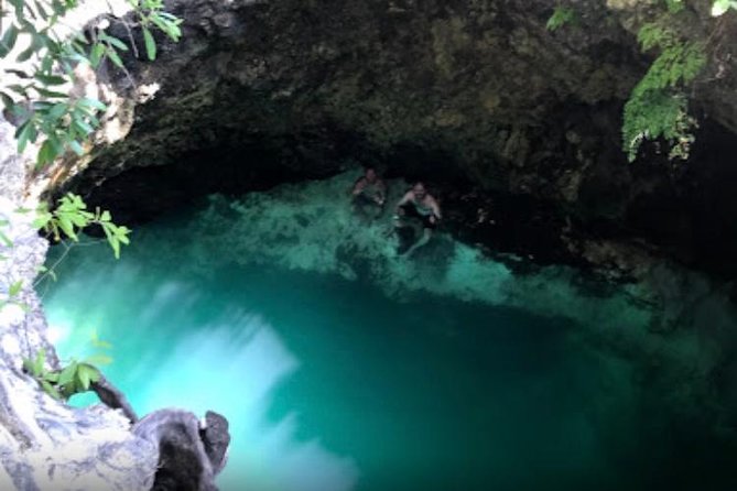 Blue Hole Mineral Spring and Ricks Cafe Private Tour - What to Bring to Make It a Smooth, Sun-Smart Day