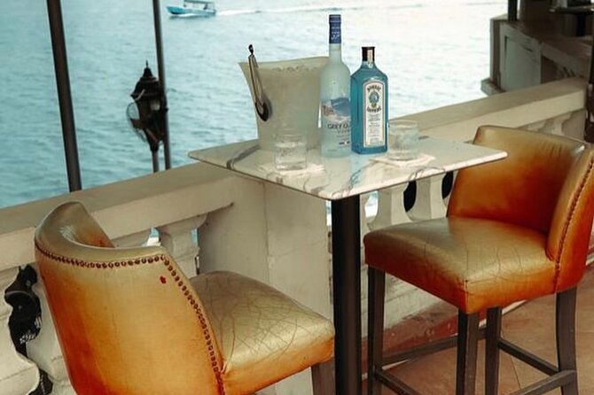 Blue Hole Mineral Swim, Negril Ricks Cafe, & Herb Farm Combo Tour - Negril In One Day: What the 6-Hour Combo Feels Like