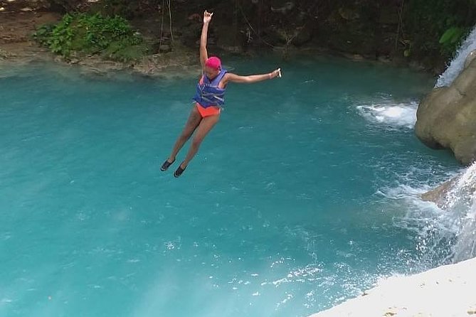 Blue Hole Secret Falls and River Tubing Private Tour - Blue Hole and Secret Falls: where the day turns into a water adventure