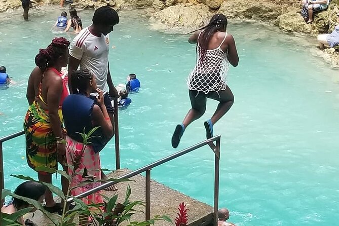 Blue Hole Secret Falls and River Tubing Tour - Simple packing and comfort tips for a day on the water