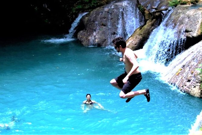 Blue Hole & Secret Falls Day-Trip with Shopping from Grand Palladium - Ocho Rios hip-strip shopping: souvenirs, rum, coffee, and quick bargaining energy