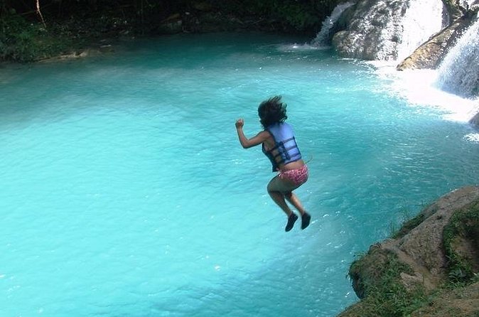Blue Hole Secret Falls Excursions Best Water Falls in Jamaica - Tip Pressure: How to Enjoy the Day and Stay in Control