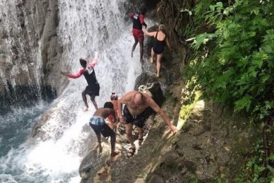 Blue Hole Secret Falls Private Tour - The optional Scotchies jerk lunch stop: when to add it