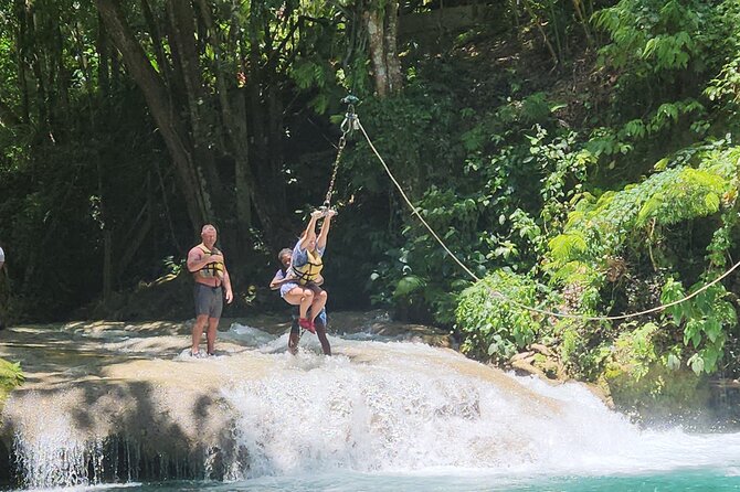 Bluehole and Bamboo Rafting from Montego Bay - The Guide Factor: Why Dwayne, Kirk, Anthony, and More Matter