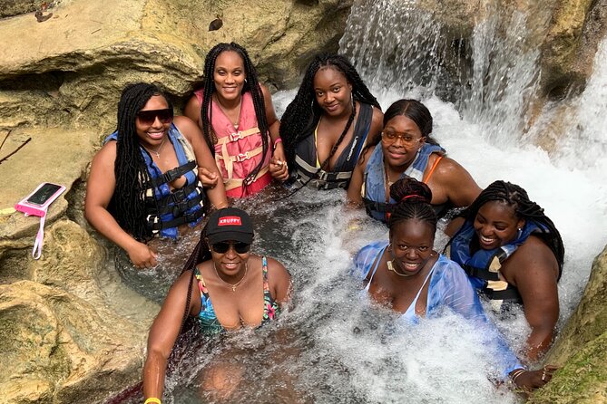 Bob Marley 9 Miles Tour and Dunns River Falls - Nine Miles: Bob Marley Mausoleum and the Power of Place