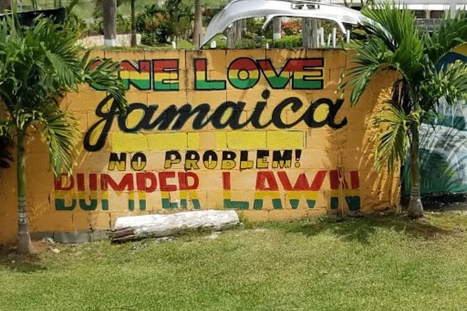 Bob Marley Birth Place Private Tour - Rastafarian guides and the village context (why it feels more meaningful)