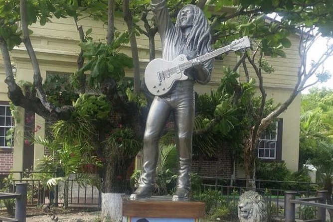 Bob Marley Museum and Devon House Kingston Private Day Tour - Bob Marley Museum in Kingston: the house, the treasures, and the theatre stop
