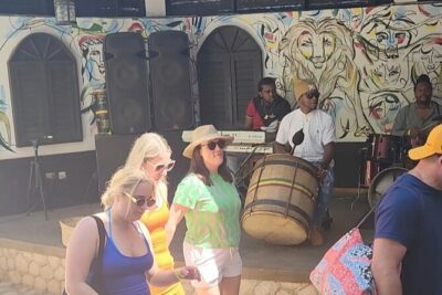 Bob Marley Nine Miles Shuttle with admissions. . - Getting from Montego Bay: air-conditioned comfort and quick context