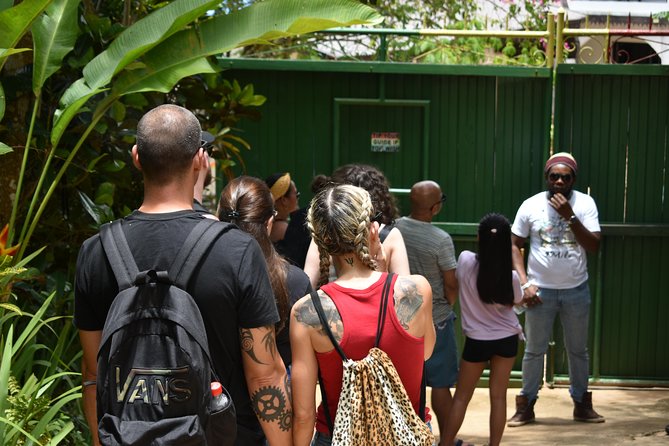Bob Marley's Nine Mile Admission and Guided Tour from Montego Bay - Tips, donations, and the on-site extras you should budget for