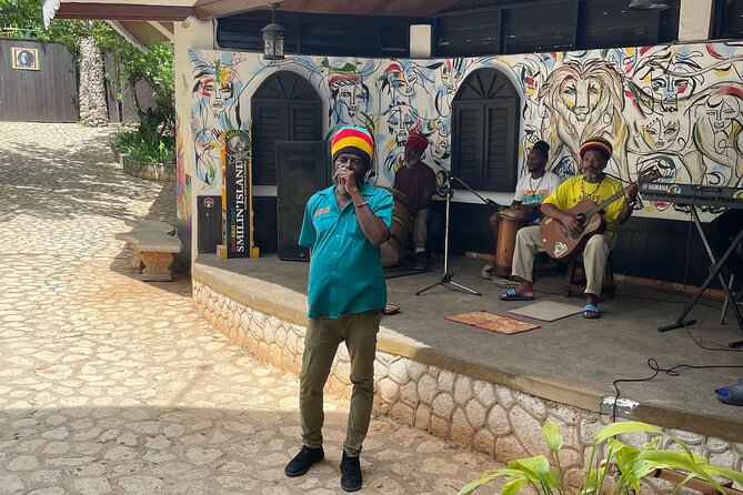 Bob Marley's Nine Mile Mausoleum Tour (Complimentary Rum Punch) - Key takeaways
