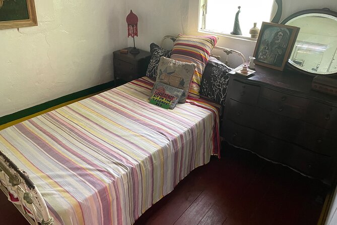 Bob Marley's Nine Mile Mausoleum Tour (Complimentary Rum Punch) - Who should book this tour, and who might rethink it