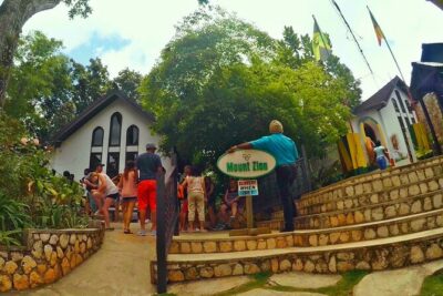 Bob Marley's Spirit of Reggae - The Nine Mile Experience - Bob Marley Mausoleum: What You’ll Experience on Arrival