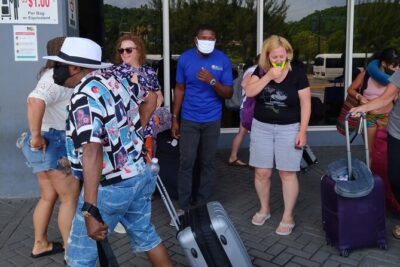 Breathless & Secrets Airport Transfer - 20–30 Minute Ride: Air-Con, Wi-Fi, and the Mini Culture Notes