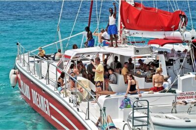 Catamaran Party Cruise and Snorkeling in Montego Bay - The Sun Deck Setup: Drinks, Views, and a Proper Party Mood