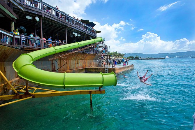 Doctor's Cave Beach, Margaritaville & Shopping from Montego Bay Hotels - Hip Strip Shopping: Souvenirs, Galleries, and the Reality of Footpaths