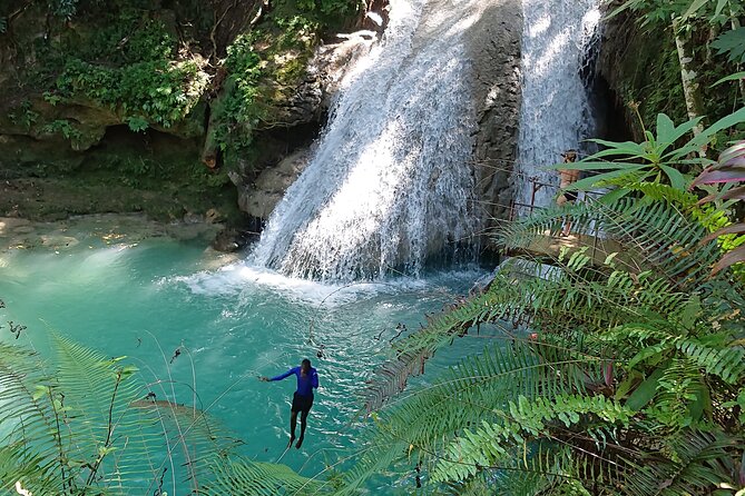 Dunn's River and Blue Hole with lunch combo from Montego Bay - The planning tip that can save your mood