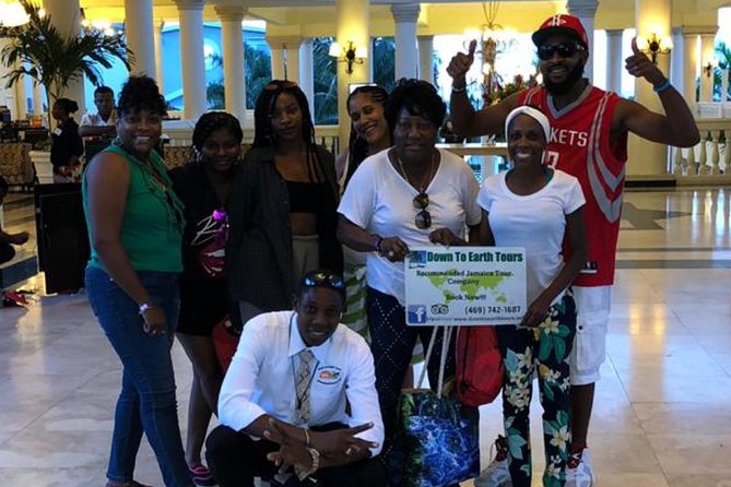 Dunn's River Falls and Jamaica Sightseeing Private Tour - Lunch and shopping after the falls: what’s yours to choose