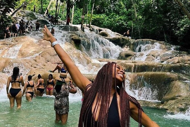 Dunn's River Falls Half Day Tour From Montego Bay - Dunn’s River Falls Half Day: what the time really feels like