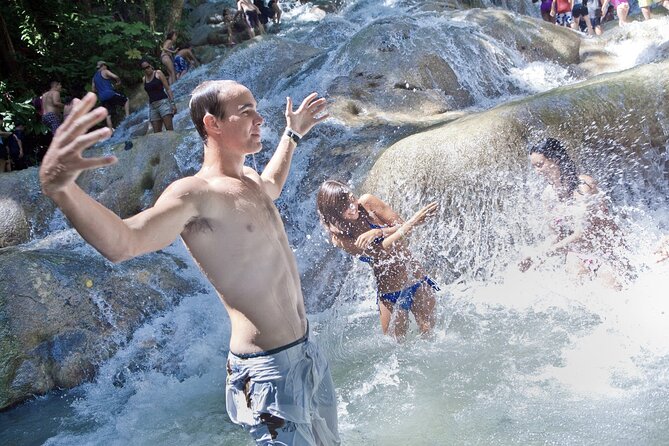 Dunn's River Falls & Luminous Lagoon Guided Tour from Montego Bay - Drivers and guides: the day’s real quality control