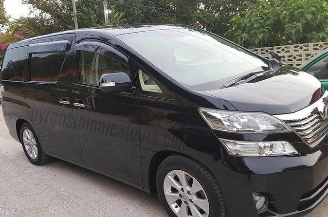 Excellence Oyster Bay Private Transfer - Who should book this transfer (and who might want a backup plan)