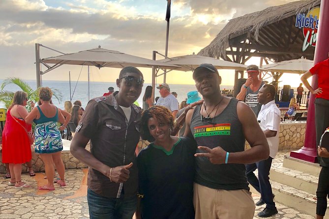 Explore Montego Bay Jamaica to Negril Beach & Ricks Cafe Sunset - Price and value: $121.63 per person and what you’re really paying for