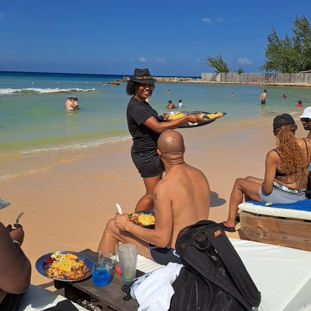 Falmouth: Bamboo Beach Club & Dunn's River Falls - Lunch and drinks served to your chair