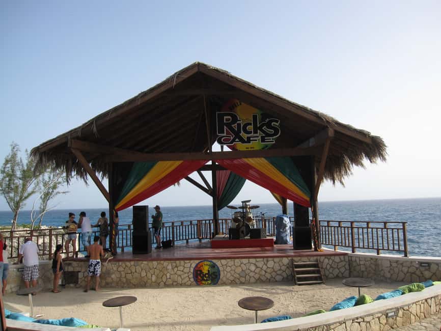 From Montego Bay: Negril Day Trip and Rick's Café Sunset - Rick’s Café cliff jumps, reggae, and the 3,200-foot option