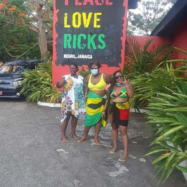 From Montego Bay: Negril Day Trip and Rick's Café Sunset - Practical flow: what to do during each stop
