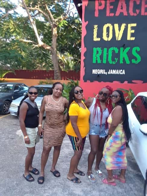 From Montego Bay: Negril Day Trip and Rick's Café Sunset - Should you book it?