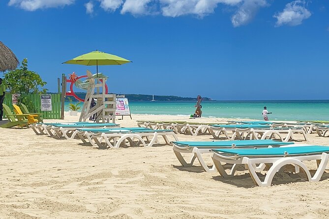Full Day Tour of Negril Beach: Margaritaville & Rick's Cafe Live - Pickup from Montego Bay and a calmer way to do the drive
