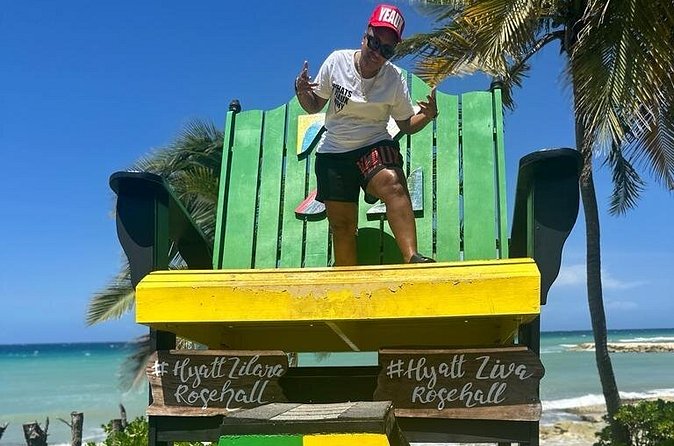 Full Day Tour of Negril Beach: Margaritaville & Rick's Cafe Live - Seven Mile Beach: your 2-hour window for turquoise water and photos