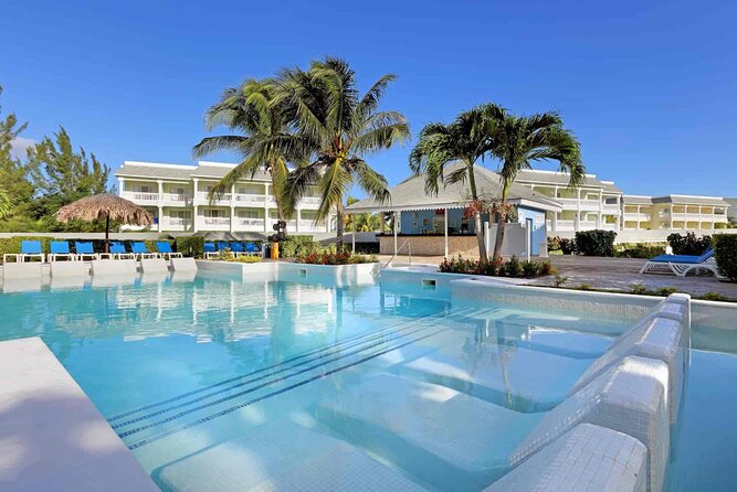 Grand Palladium and Lady Hamilton Private Airport Transfer - Why This Private Ride Beats the Taxi Shuffle at MBJ